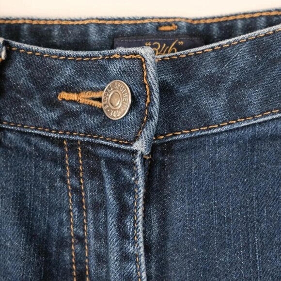 Brooks Brothers 346 Womens Stretch Denim Dark Wash Boot Cut Jeans Size 4 - Picture 4 of 7